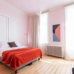 https://smartflats-design-theatre.hotelsghent.com